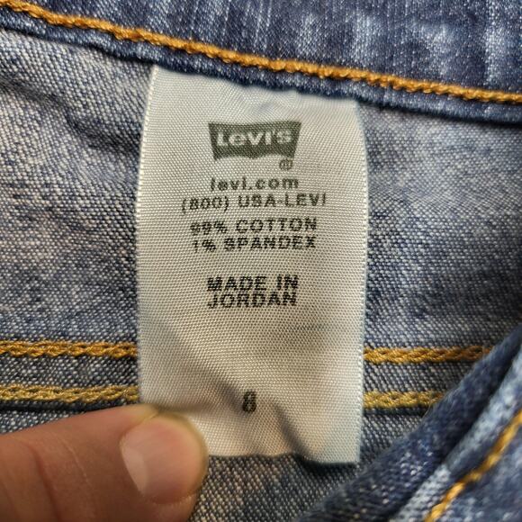 Levi's Jeans Womens 8 Blue Classic Capri Cropped Stretch 5 Pocket Side Slit Hem - Picture 3 of 10